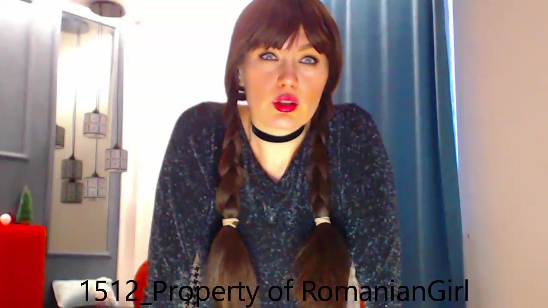 Gallery image thumbnail from RomanianGirl's myfreecams stream on, 12/15/2022, 14:08 image 14 of 20