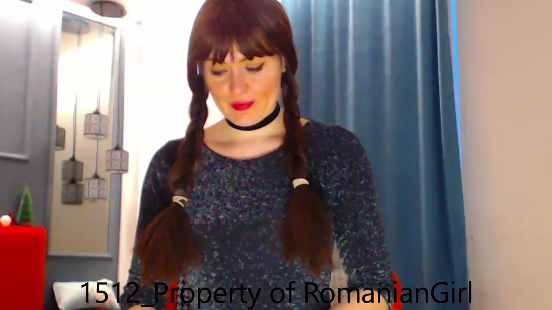 Gallery image thumbnail from RomanianGirl's myfreecams stream on, 12/15/2022, 14:08 image 18 of 20