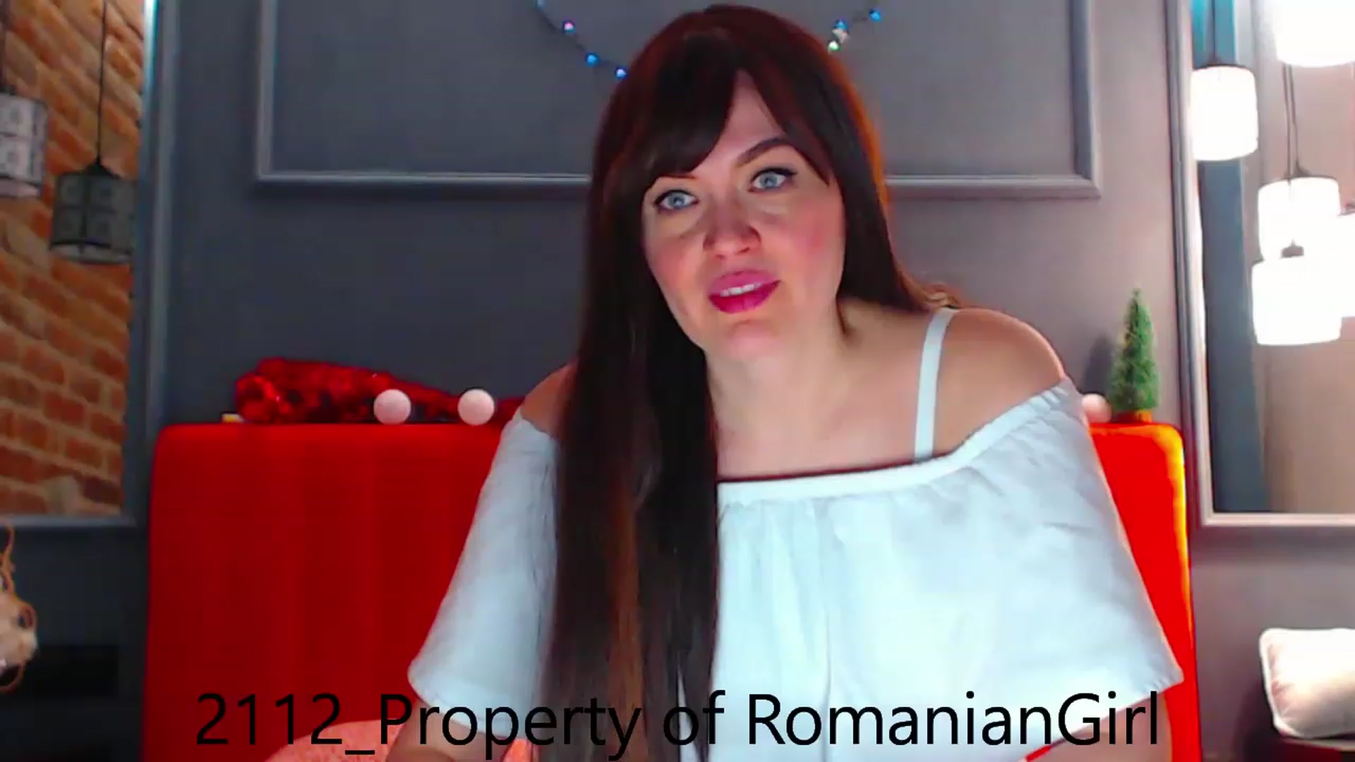 Gallery image thumbnail from RomanianGirl's myfreecams stream on, 12/21/2022, 16:51 image 18 of 20