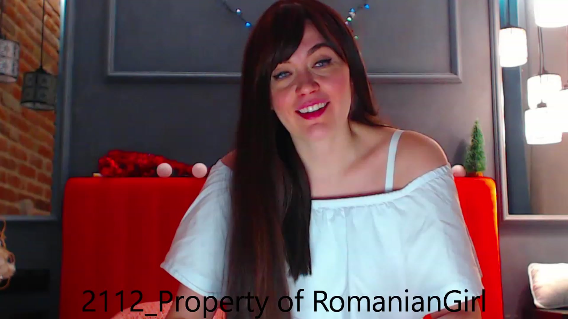 Gallery image thumbnail from RomanianGirl's myfreecams stream on, 12/21/2022, 16:51 image 4 of 20