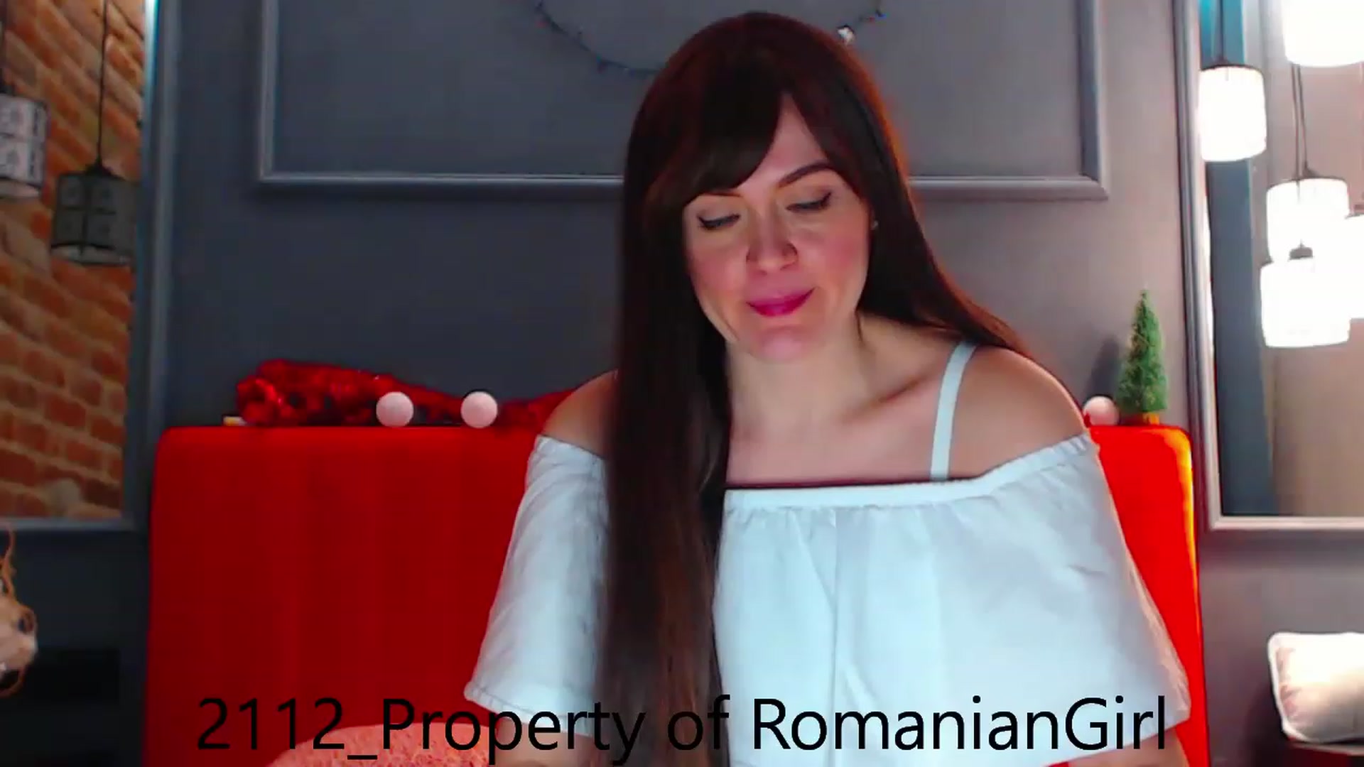 Gallery image thumbnail from RomanianGirl's myfreecams stream on, 12/21/2022, 16:51 image 16 of 20