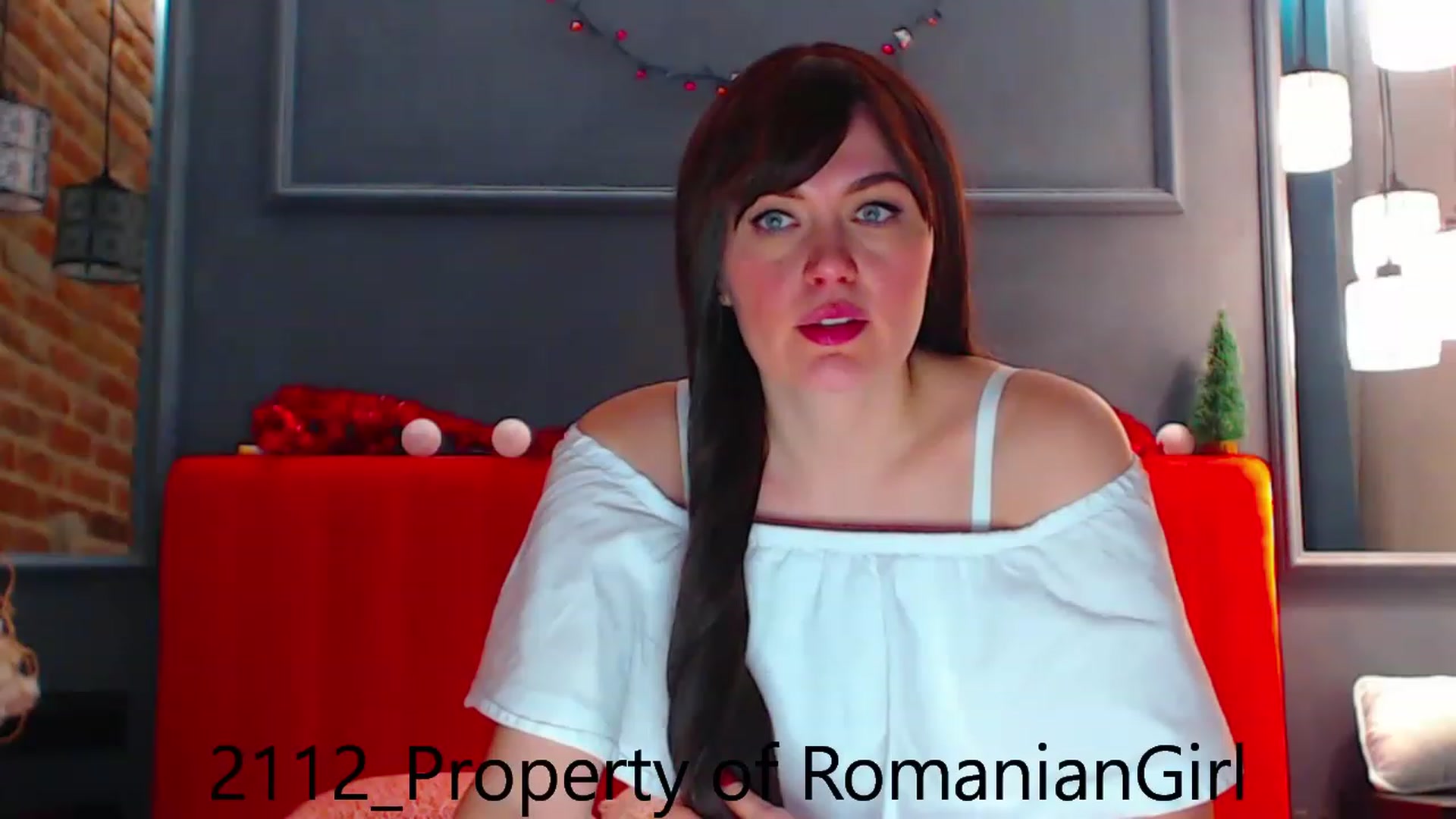Gallery image thumbnail from RomanianGirl's myfreecams stream on, 12/21/2022, 17:40 image 10 of 20
