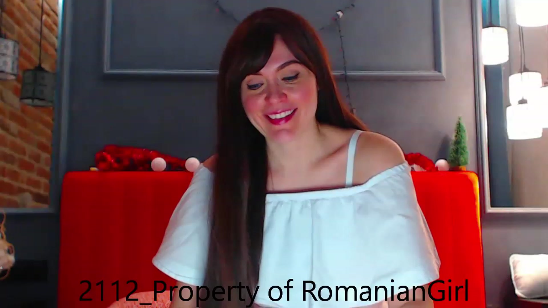 Gallery image thumbnail from RomanianGirl's myfreecams stream on, 12/21/2022, 17:40 image 13 of 20