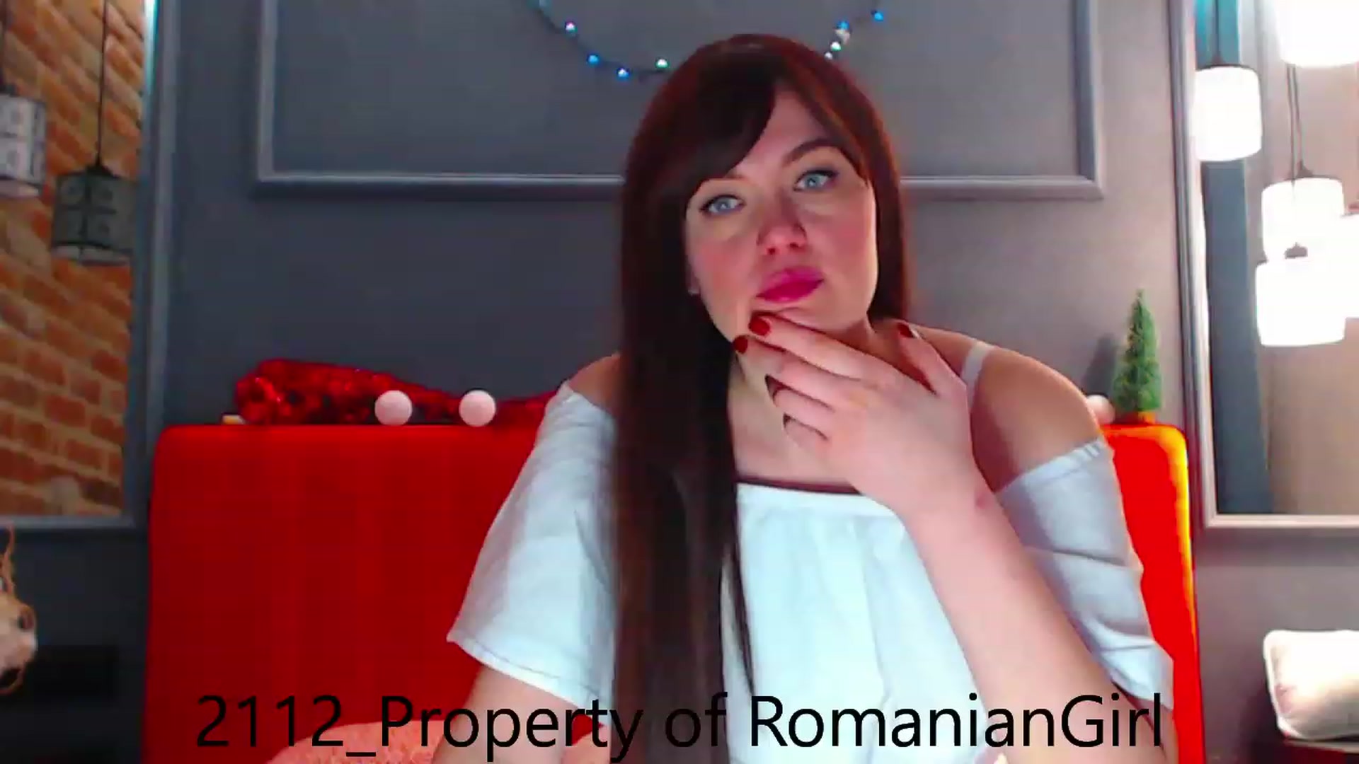Gallery image thumbnail from RomanianGirl's myfreecams stream on, 12/21/2022, 17:40 image 9 of 20