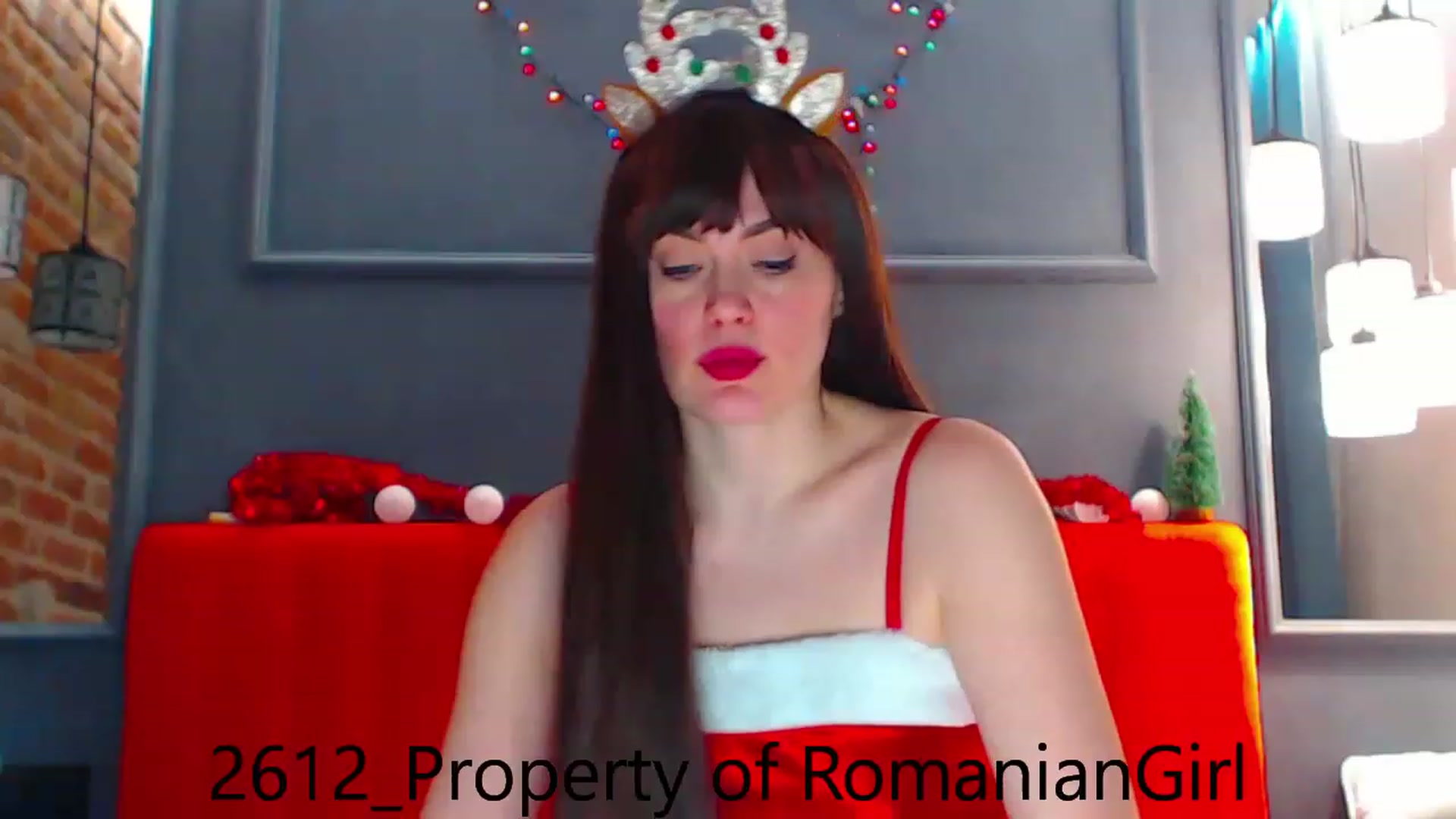 Gallery image thumbnail from RomanianGirl's myfreecams stream on, 12/26/2022, 17:27 image 13 of 20