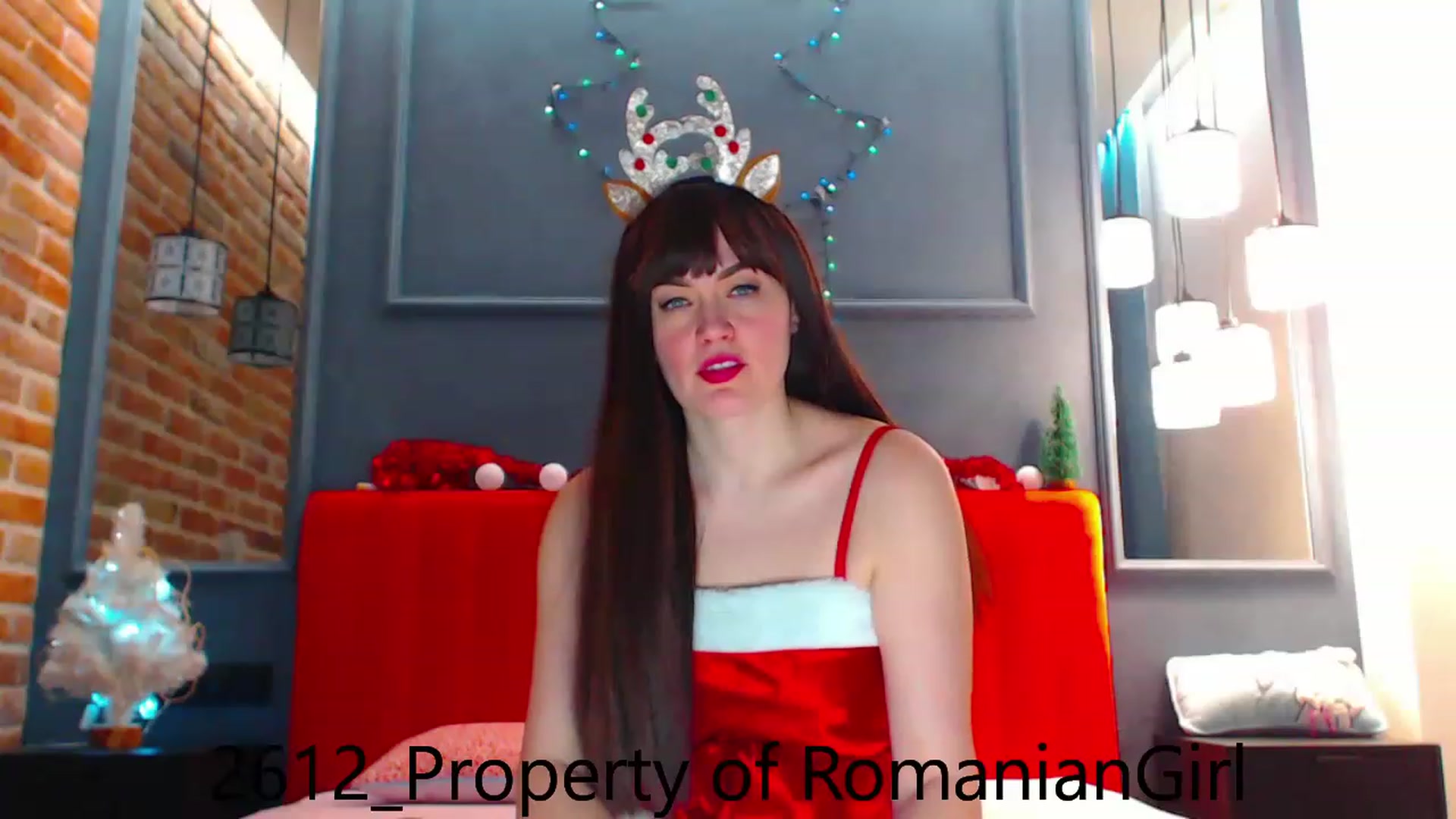 Gallery image thumbnail from RomanianGirl's myfreecams stream on, 12/26/2022, 17:27 image 19 of 20