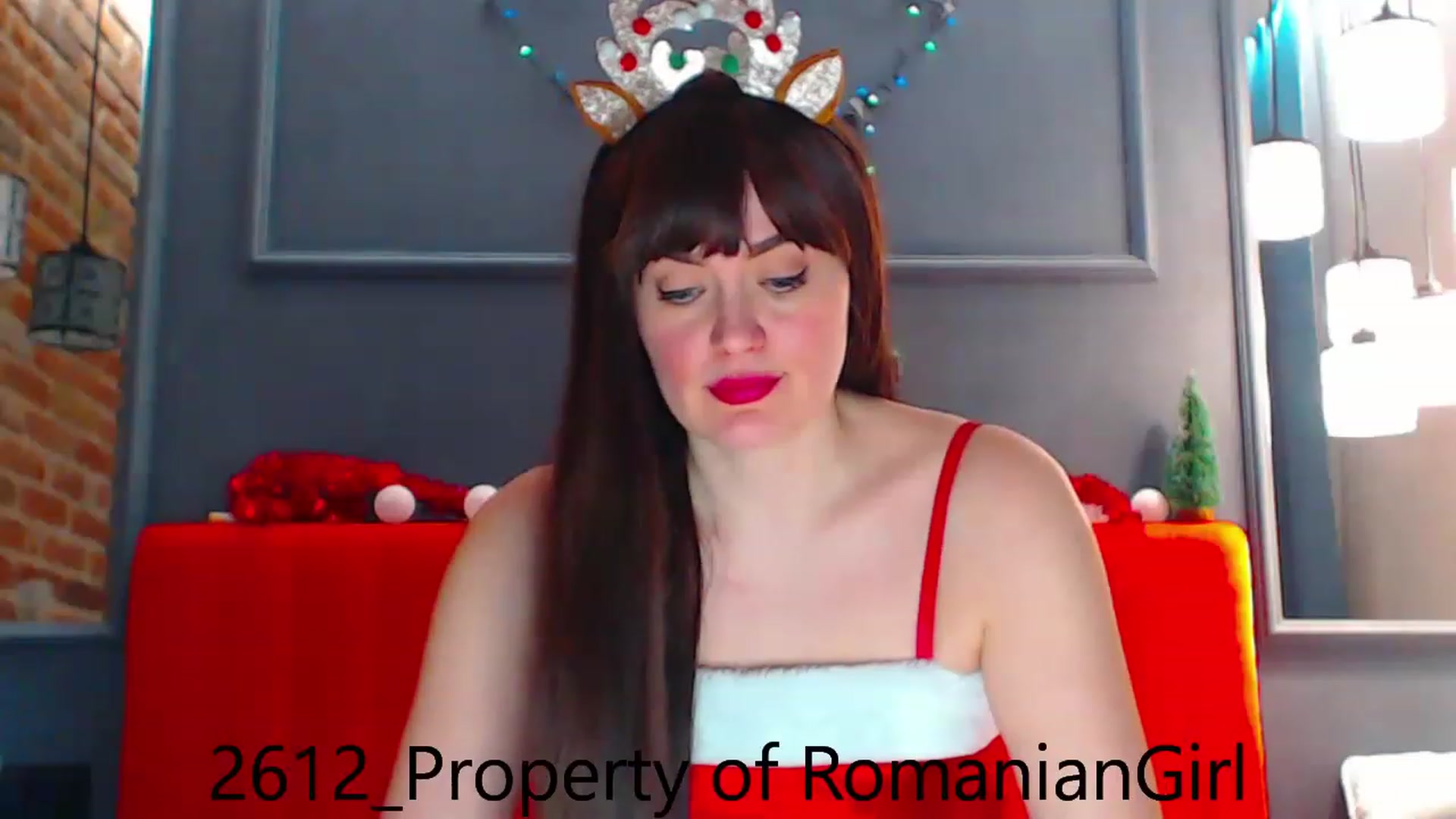 Gallery image thumbnail from RomanianGirl's myfreecams stream on, 12/26/2022, 17:27 image 11 of 20