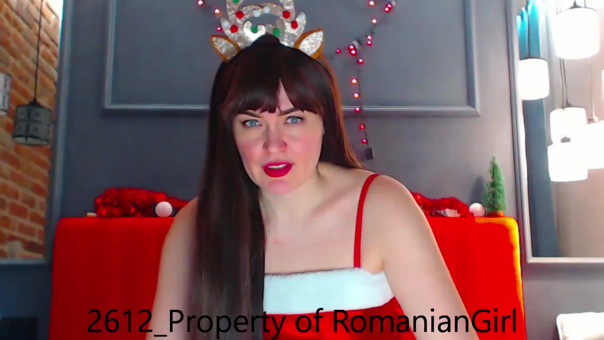 Gallery image thumbnail from RomanianGirl's myfreecams stream on, 12/26/2022, 17:27 image 10 of 20