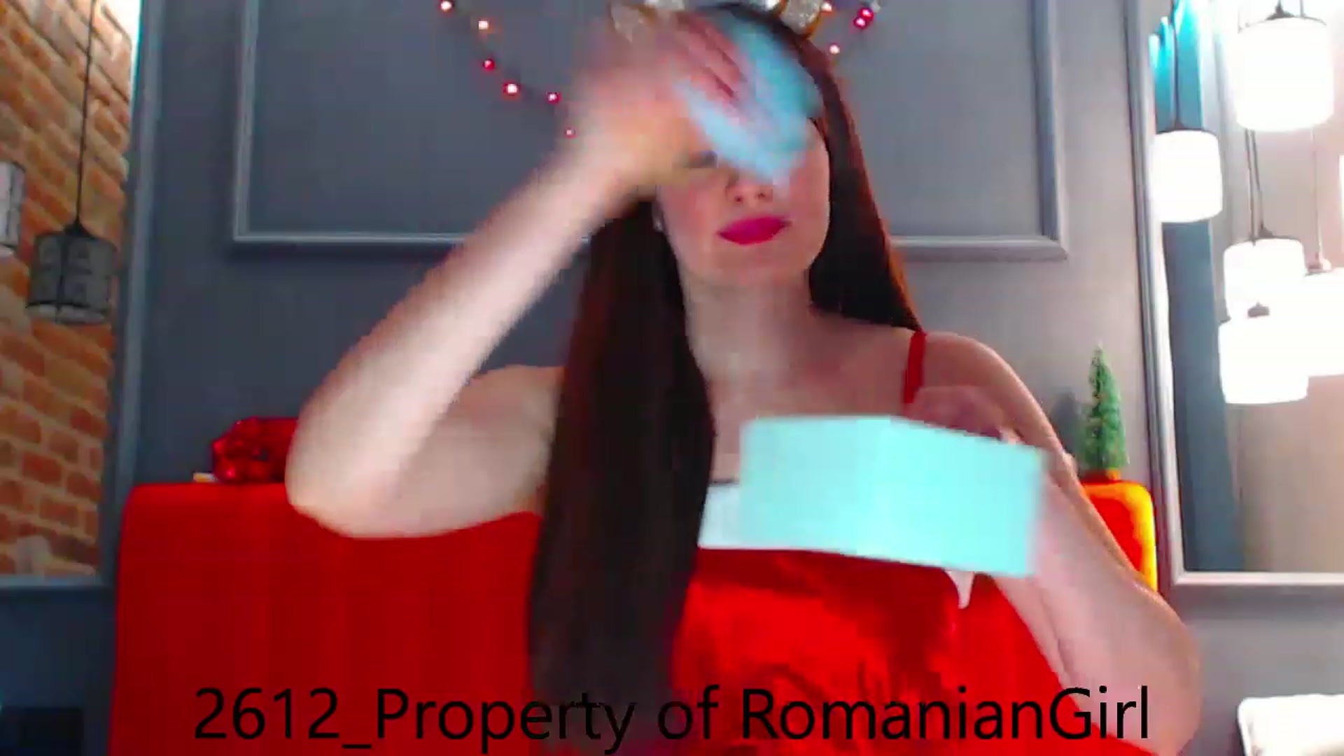 Gallery image thumbnail from RomanianGirl's myfreecams stream on, 12/26/2022, 17:44 image 13 of 20