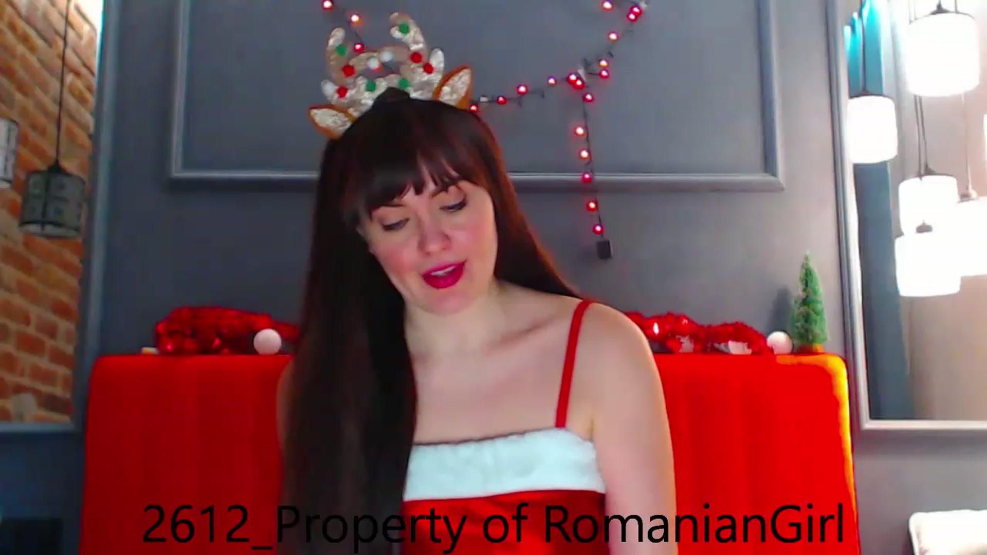 Gallery image thumbnail from RomanianGirl's myfreecams stream on, 12/26/2022, 17:44 image 16 of 20