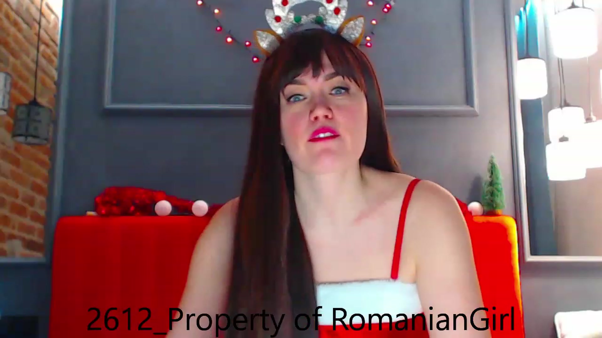 Gallery image thumbnail from RomanianGirl's myfreecams stream on, 12/26/2022, 17:44 image 10 of 20