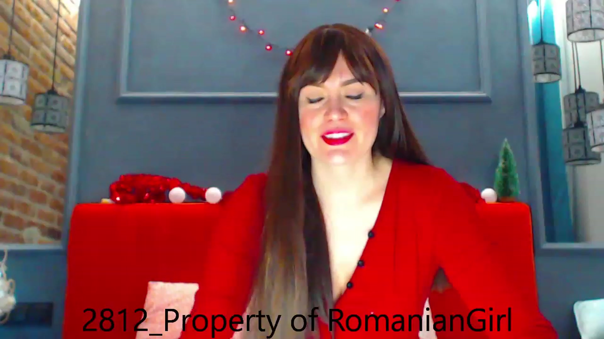 Gallery image thumbnail from RomanianGirl's myfreecams stream on, 12/28/2022, 16:11 image 7 of 20