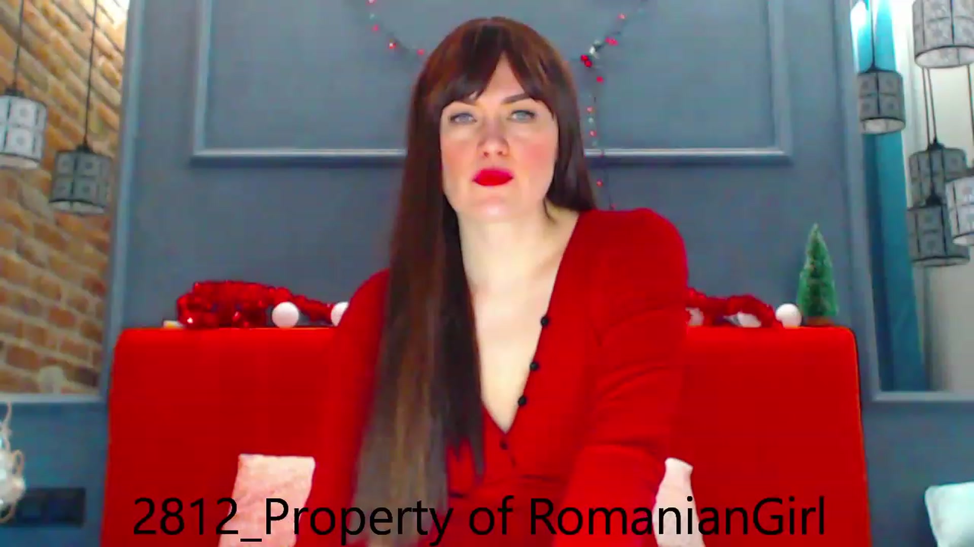 Gallery image thumbnail from RomanianGirl's myfreecams stream on, 12/28/2022, 16:11 image 4 of 20