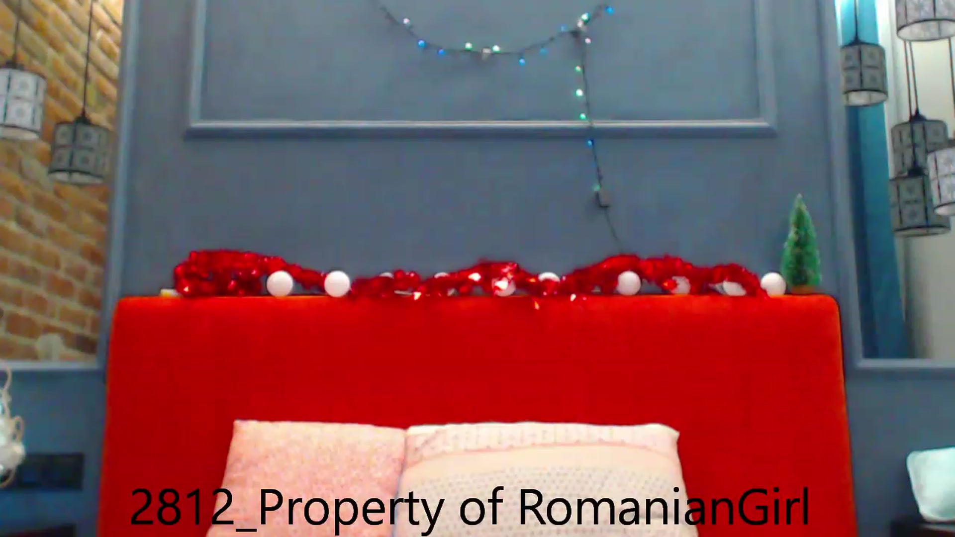 Gallery image thumbnail from RomanianGirl's myfreecams stream on, 12/28/2022, 17:53 image 19 of 20