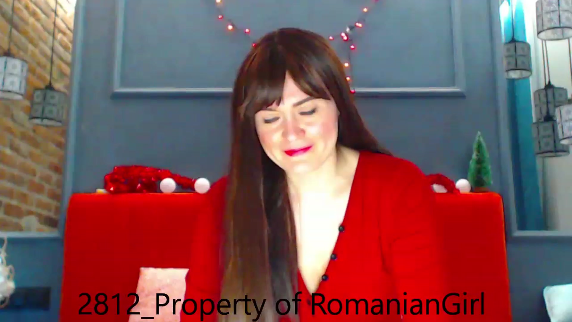 Gallery image thumbnail from RomanianGirl's myfreecams stream on, 12/28/2022, 17:53 image 7 of 20
