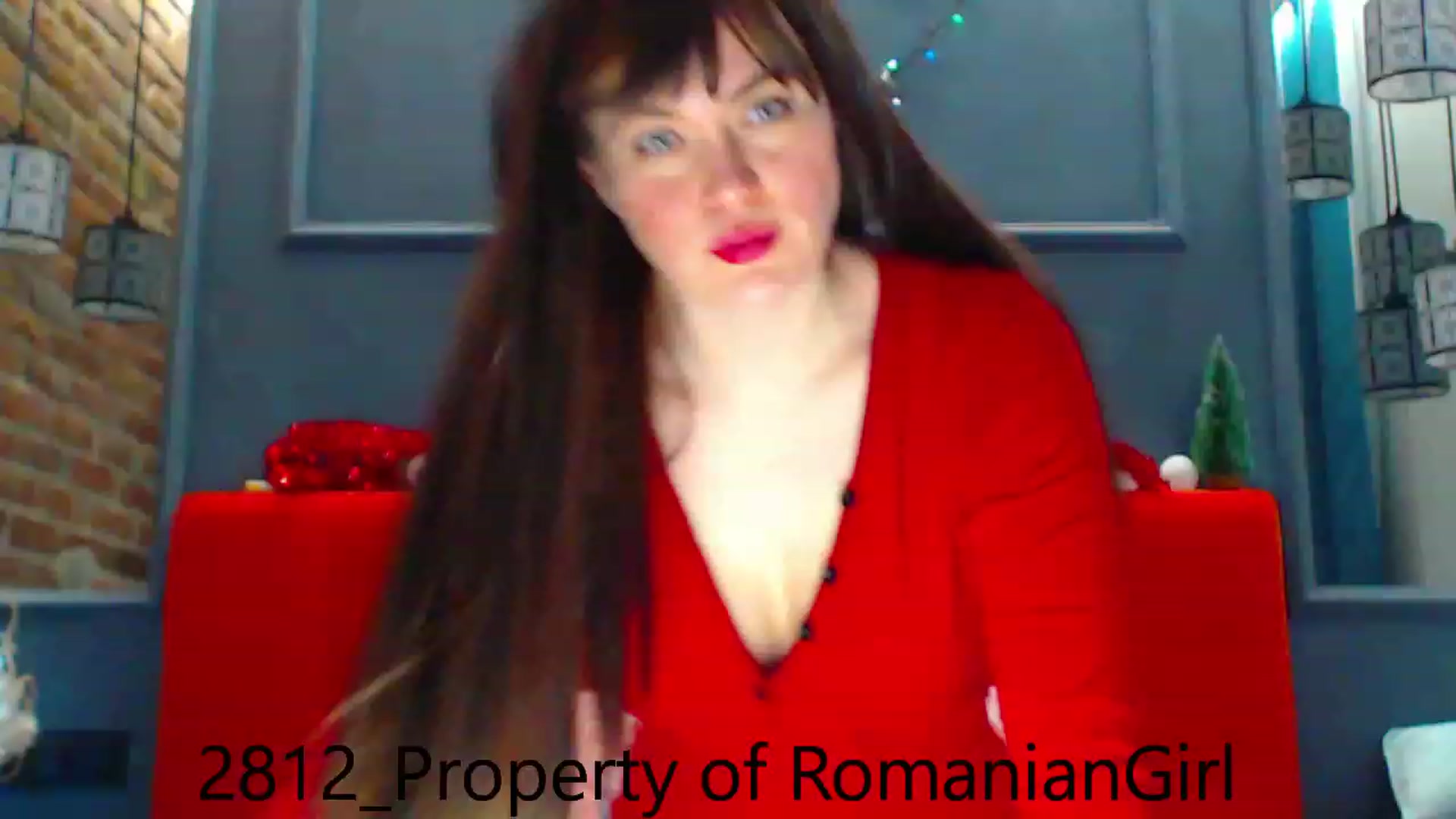 Gallery image thumbnail from RomanianGirl's myfreecams stream on, 12/28/2022, 17:53 image 13 of 20
