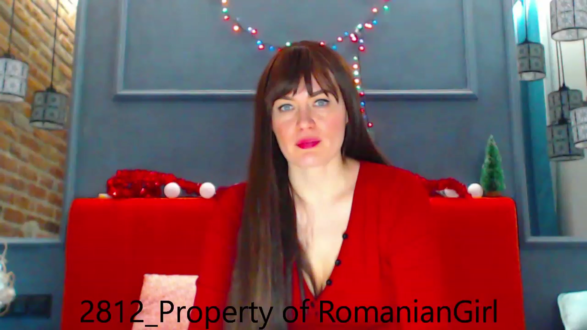 Gallery image thumbnail from RomanianGirl's myfreecams stream on, 12/28/2022, 17:53 image 14 of 20