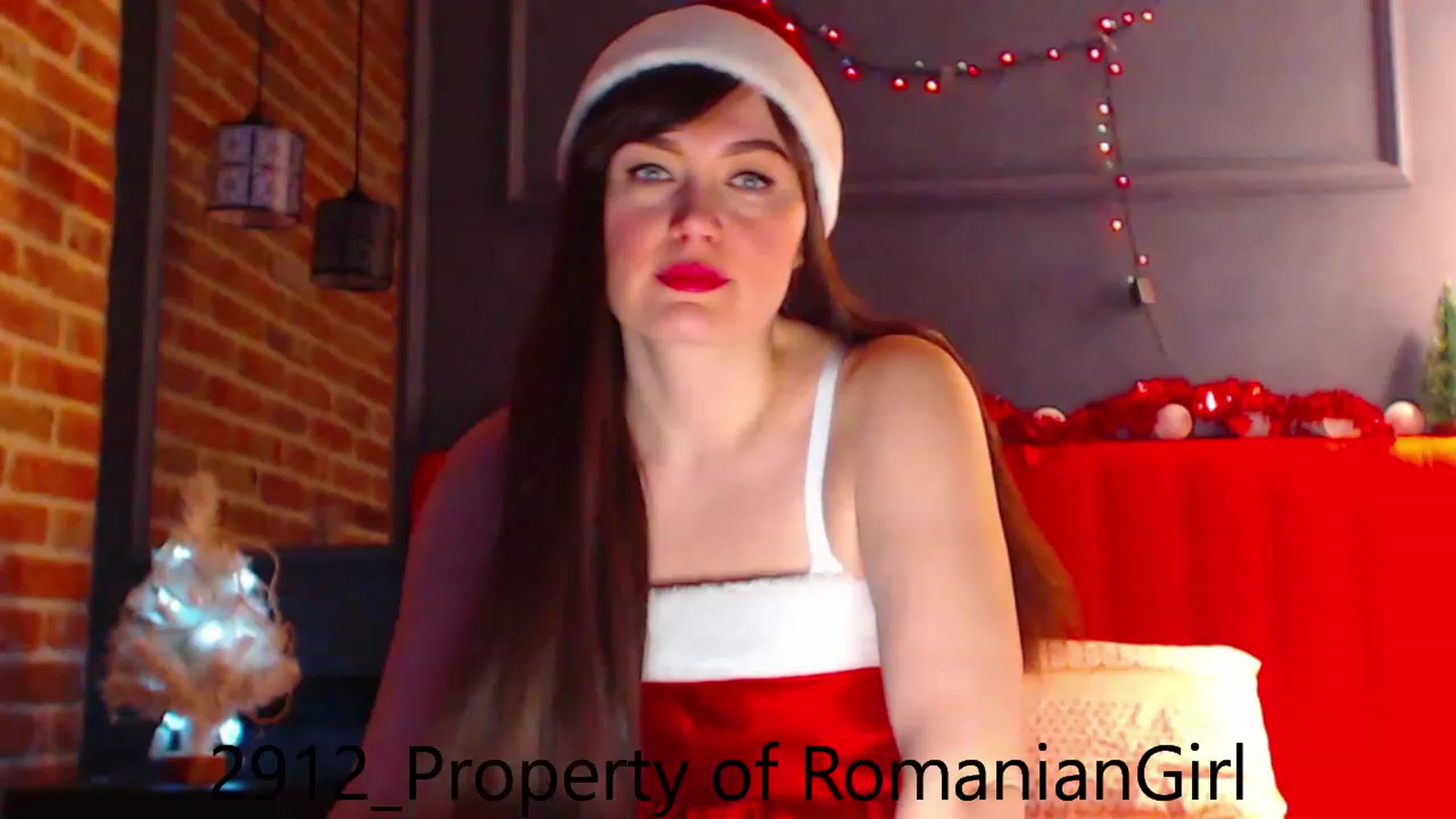 Gallery image thumbnail from RomanianGirl's myfreecams stream on, 12/29/2022, 13:56 image 3 of 20