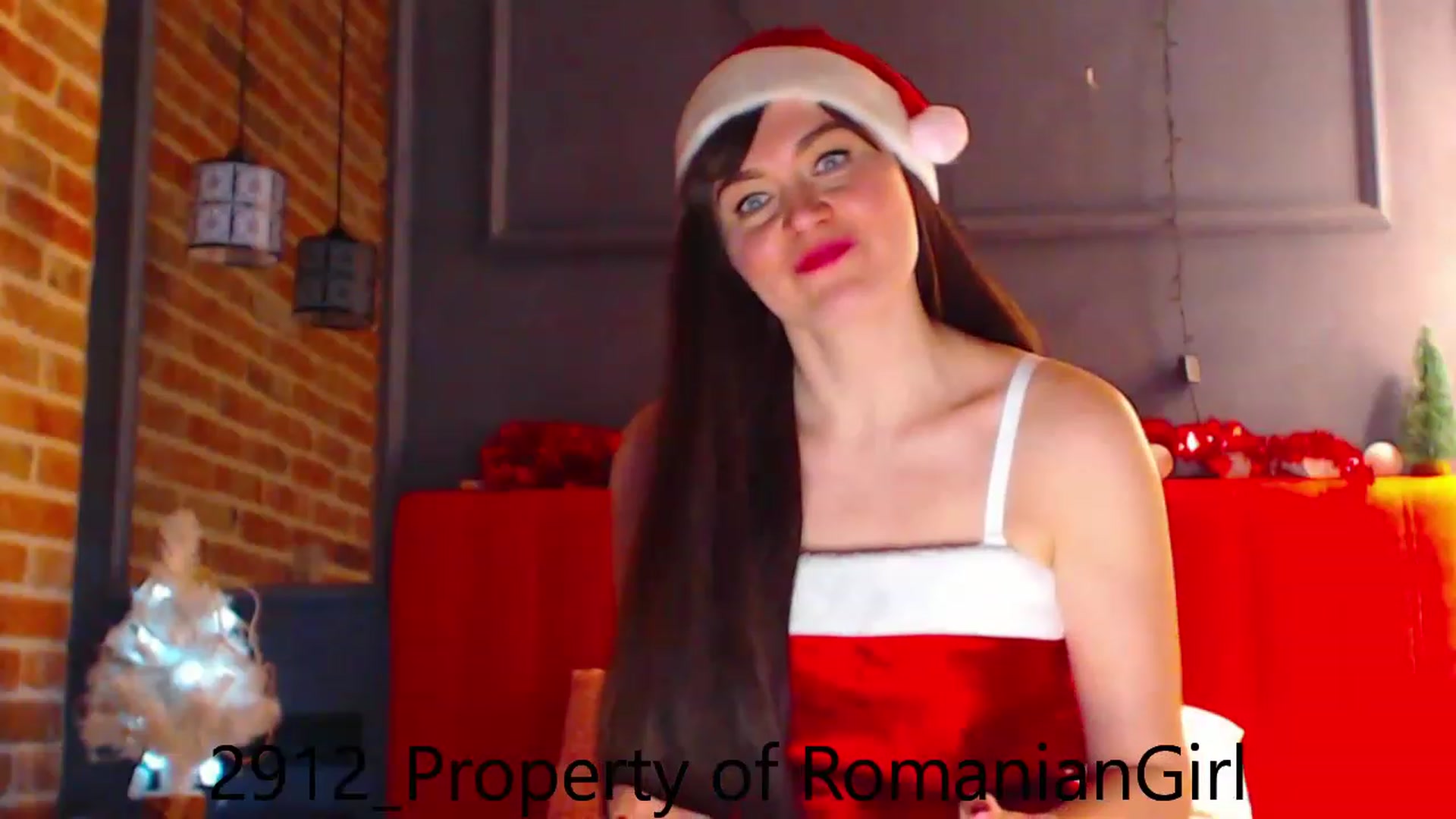 Gallery image thumbnail from RomanianGirl's myfreecams stream on, 12/29/2022, 15:30 image 14 of 20