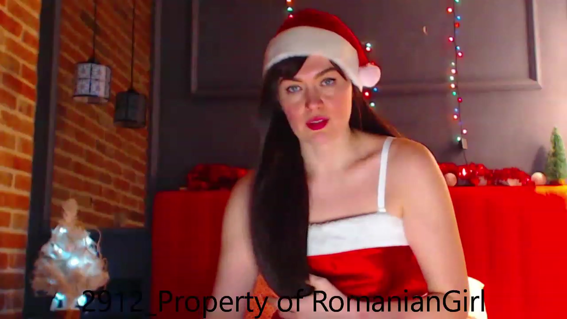 Gallery image thumbnail from RomanianGirl's myfreecams stream on, 12/29/2022, 15:30 image 15 of 20