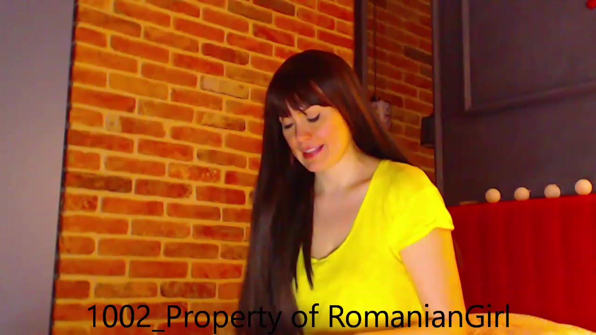 Gallery image thumbnail from RomanianGirl's myfreecams stream on, 02/10/2023, 15:49 image 17 of 20