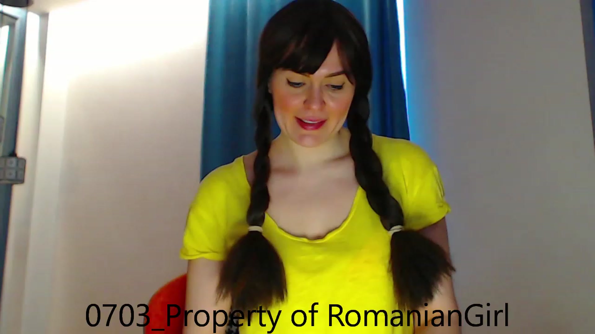 Gallery image thumbnail from RomanianGirl's myfreecams stream on, 03/07/2023, 15:21 image 14 of 20