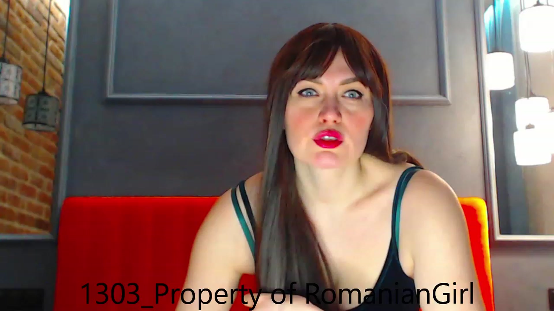 Gallery image thumbnail from RomanianGirl's myfreecams stream on, 03/13/2023, 17:53 image 2 of 20