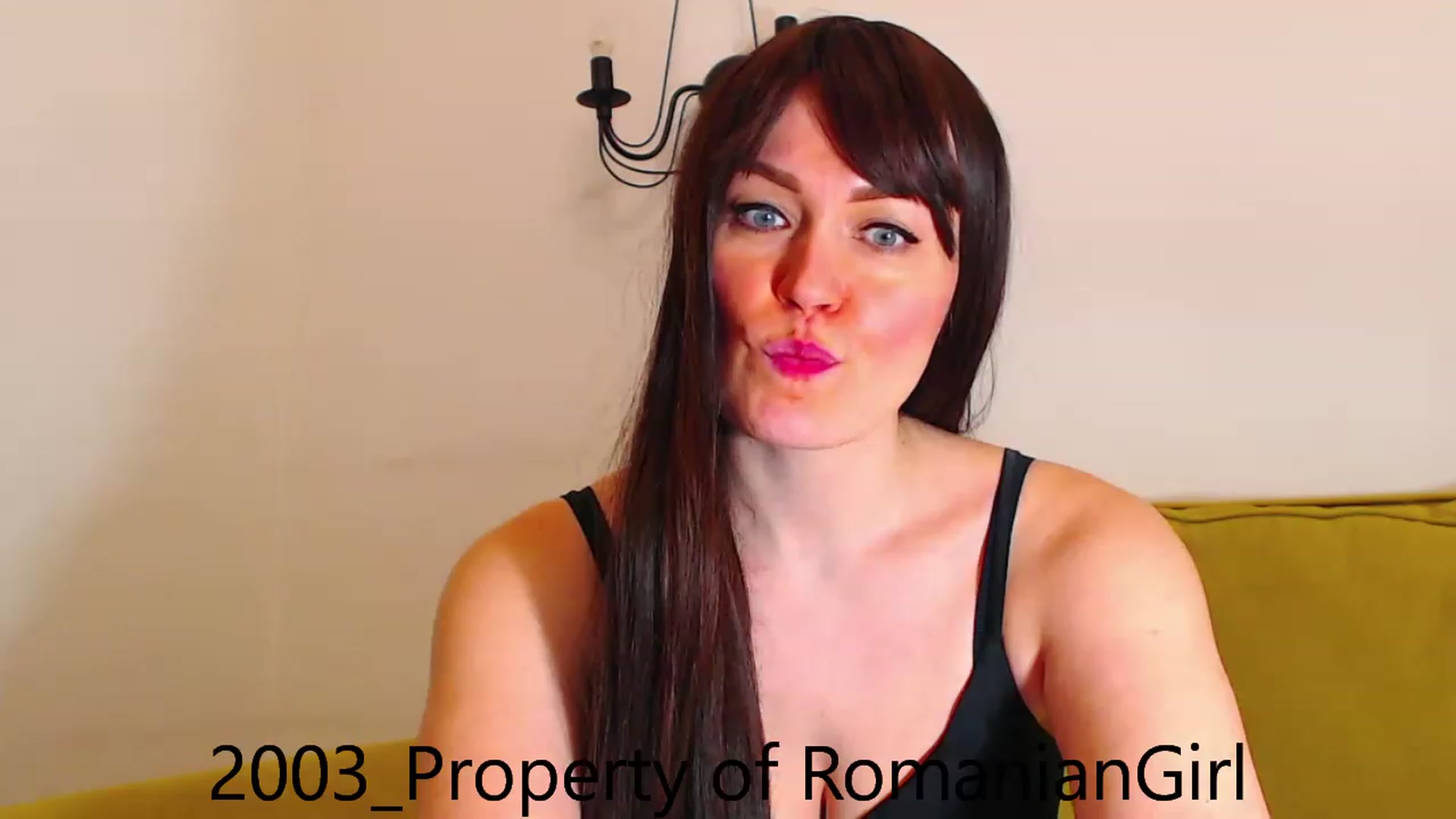 Gallery image thumbnail from RomanianGirl's myfreecams stream on, 03/20/2023, 16:40 image 13 of 20