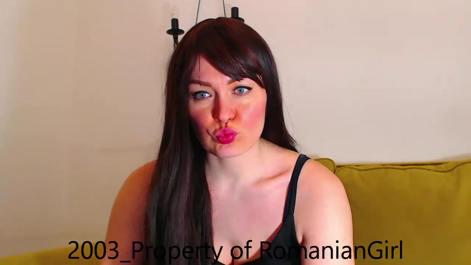 Gallery image thumbnail from RomanianGirl's myfreecams stream on, 03/20/2023, 16:40 image 8 of 20