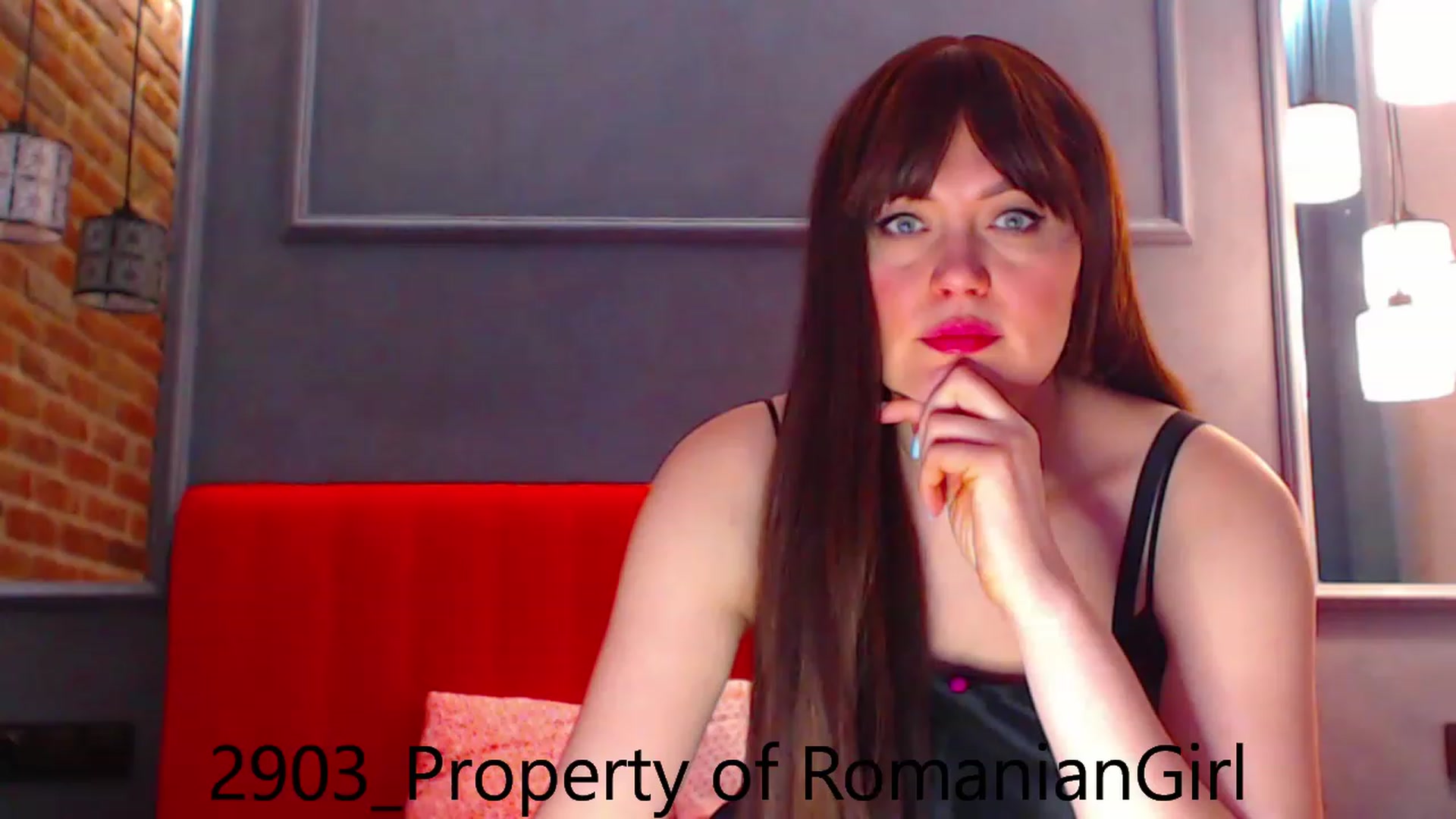 Gallery image thumbnail from RomanianGirl's myfreecams stream on, 03/29/2023, 15:21 image 1 of 20