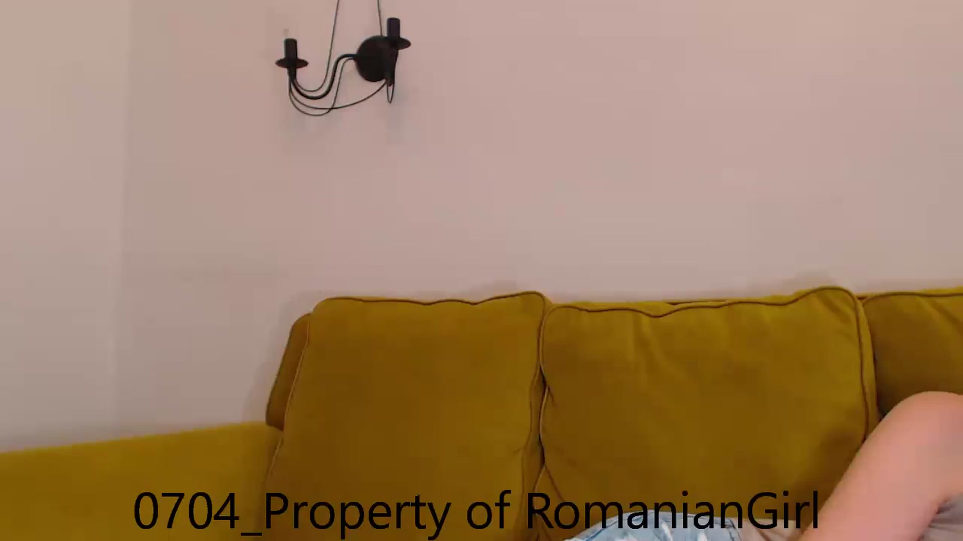 Gallery image thumbnail from RomanianGirl's myfreecams stream on, 04/07/2023, 12:57 image 8 of 20