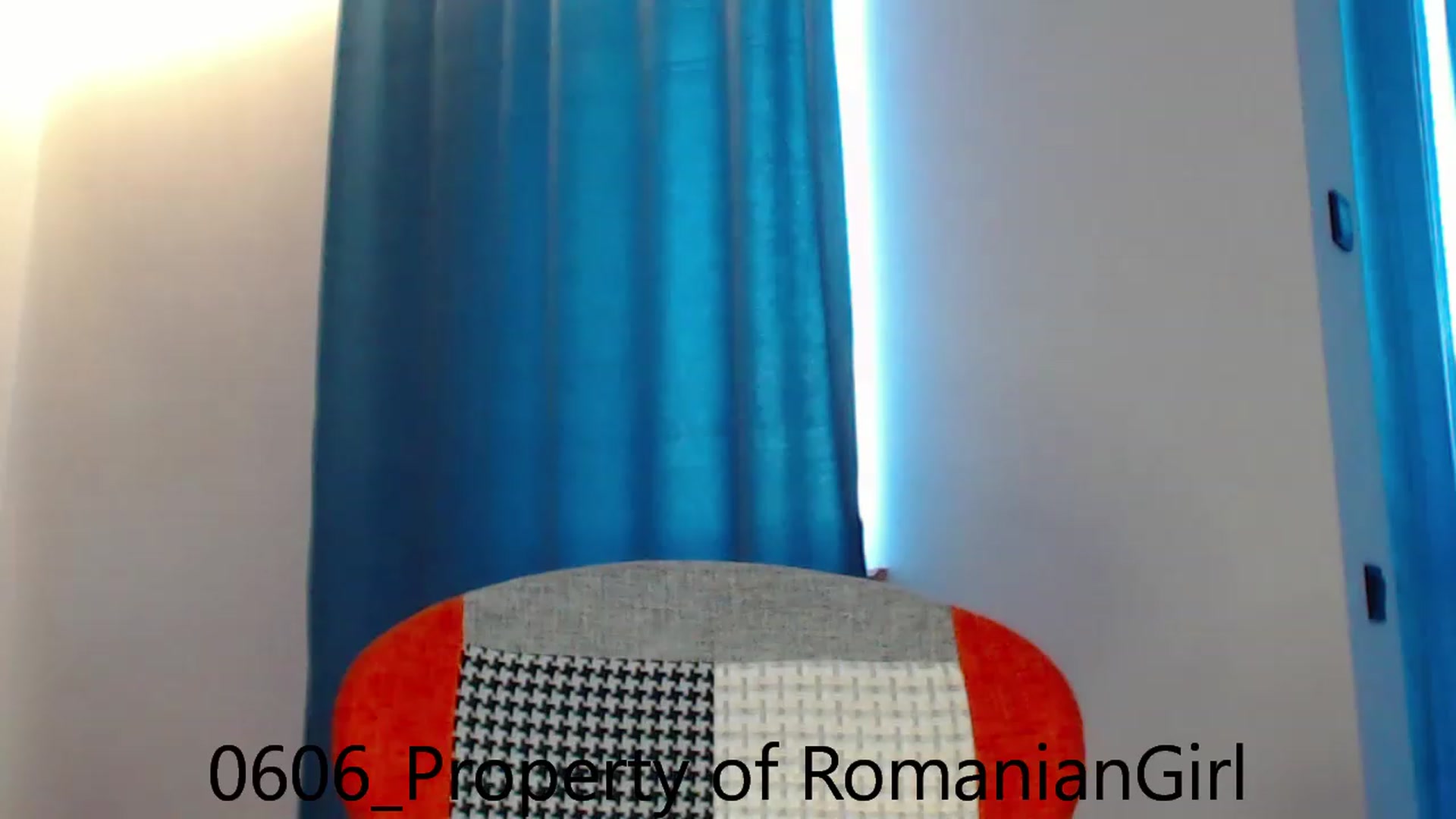 Gallery image thumbnail from RomanianGirl's myfreecams stream on, 06/06/2023, 12:54 image 20 of 20