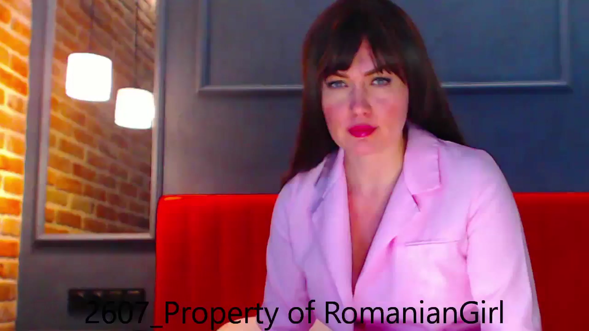 Gallery image thumbnail from RomanianGirl's myfreecams stream on, 07/26/2023, 15:10 image 1 of 20