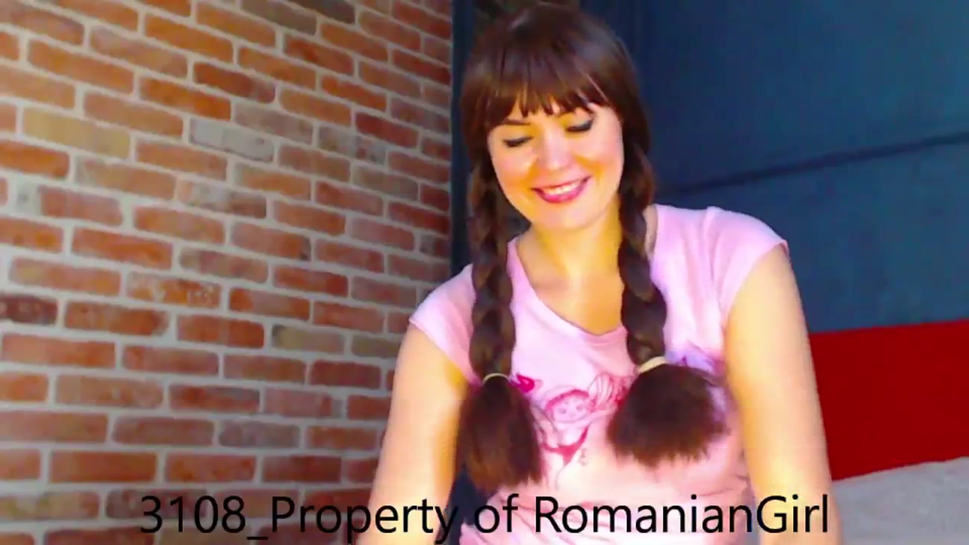 Gallery image thumbnail from RomanianGirl's myfreecams stream on, 08/31/2023, 12:53 image 5 of 20