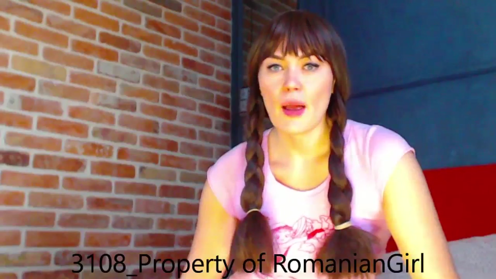 Gallery image thumbnail from RomanianGirl's myfreecams stream on, 08/31/2023, 12:53 image 2 of 20