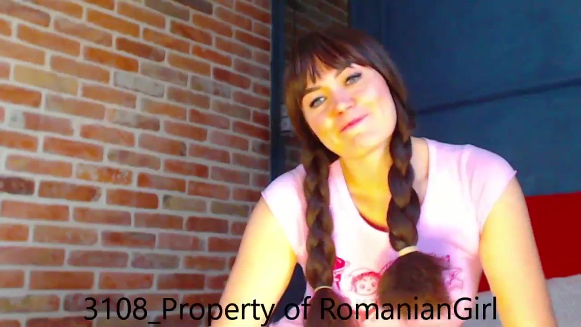 Gallery image thumbnail from RomanianGirl's myfreecams stream on, 08/31/2023, 12:53 image 9 of 20