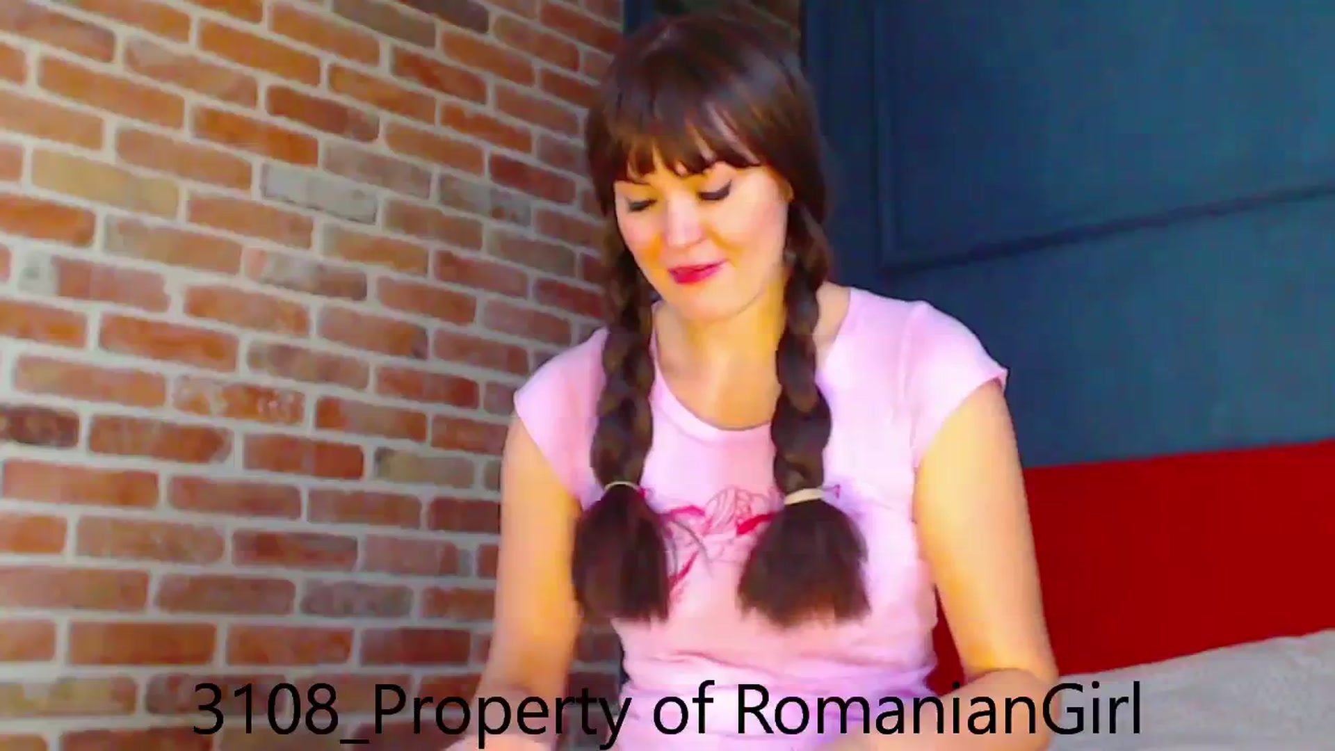 Gallery image thumbnail from RomanianGirl's myfreecams stream on, 08/31/2023, 12:53 image 17 of 20