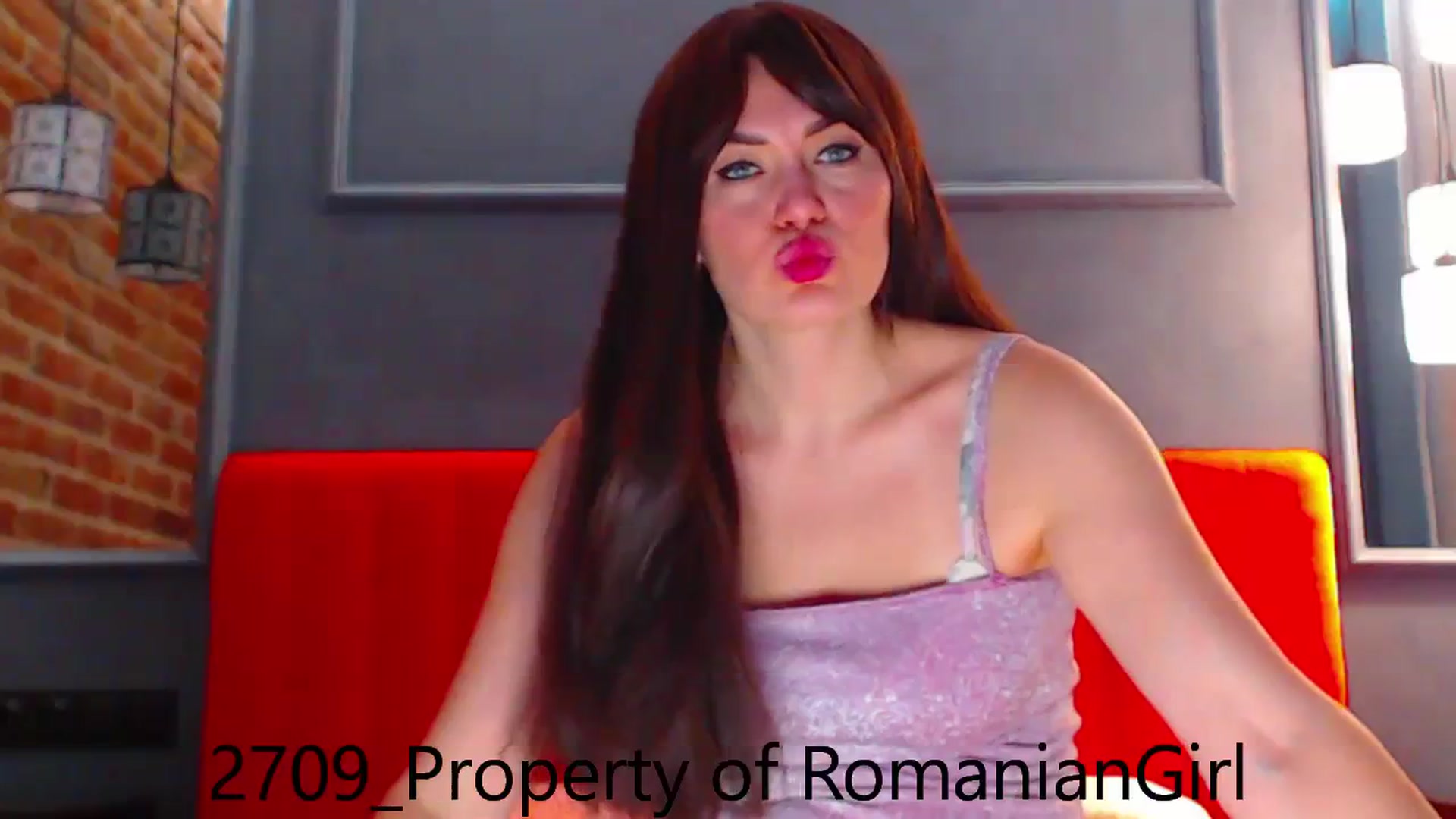 Gallery image thumbnail from RomanianGirl's myfreecams stream on, 09/27/2023, 15:17 image 15 of 20