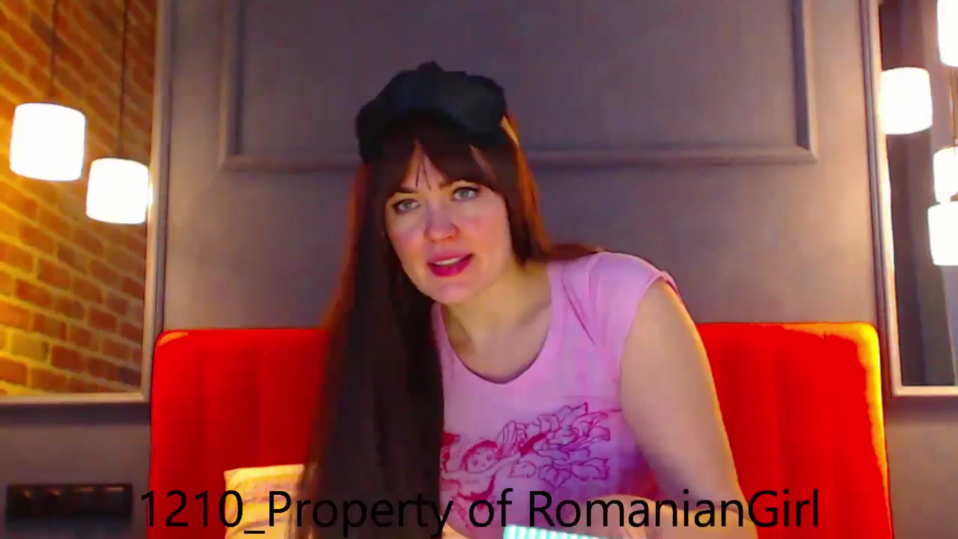 Gallery image thumbnail from RomanianGirl's myfreecams stream on, 10/12/2023, 13:38 image 10 of 20