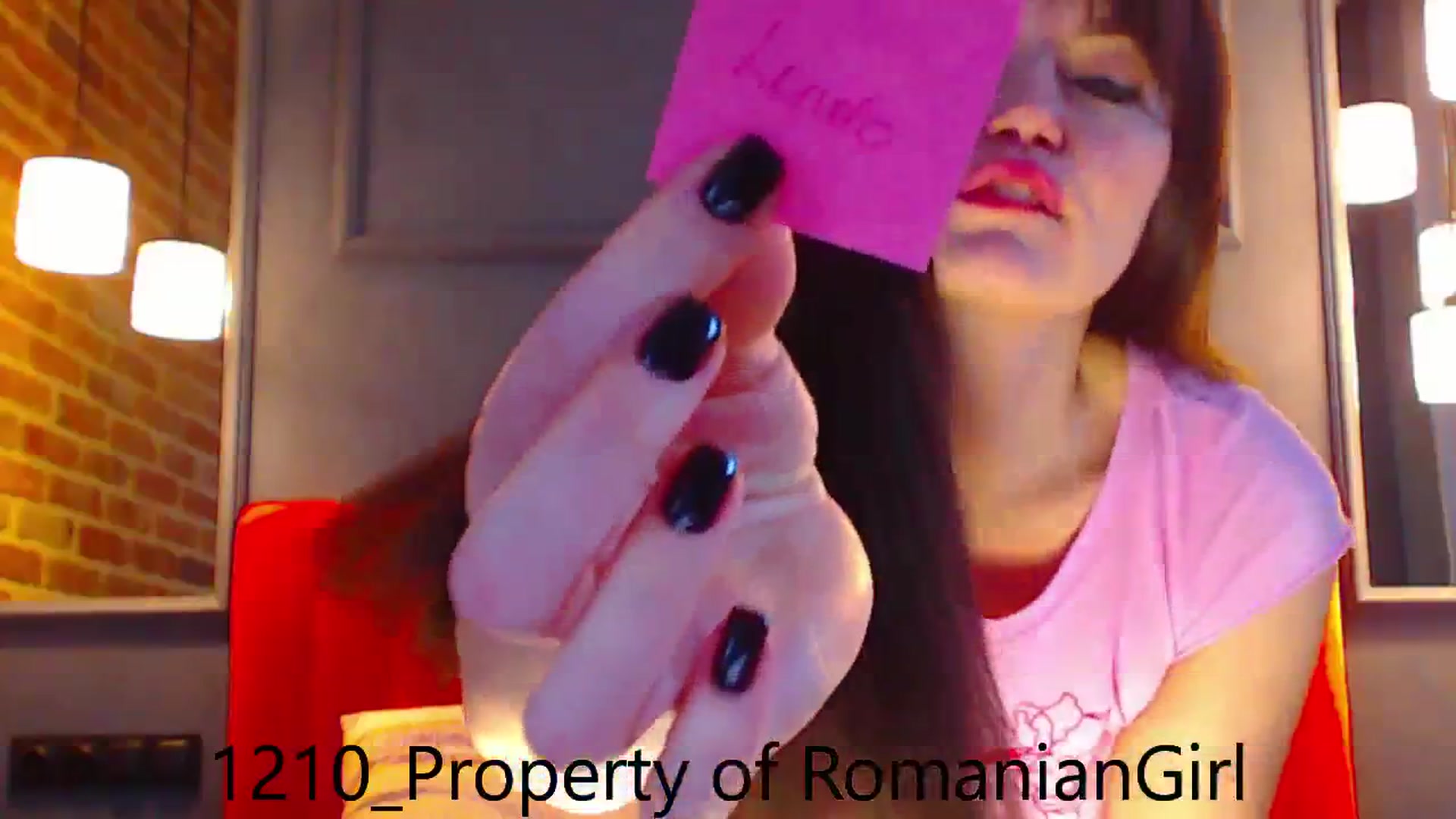 Gallery image thumbnail from RomanianGirl's myfreecams stream on, 10/12/2023, 13:38 image 2 of 20