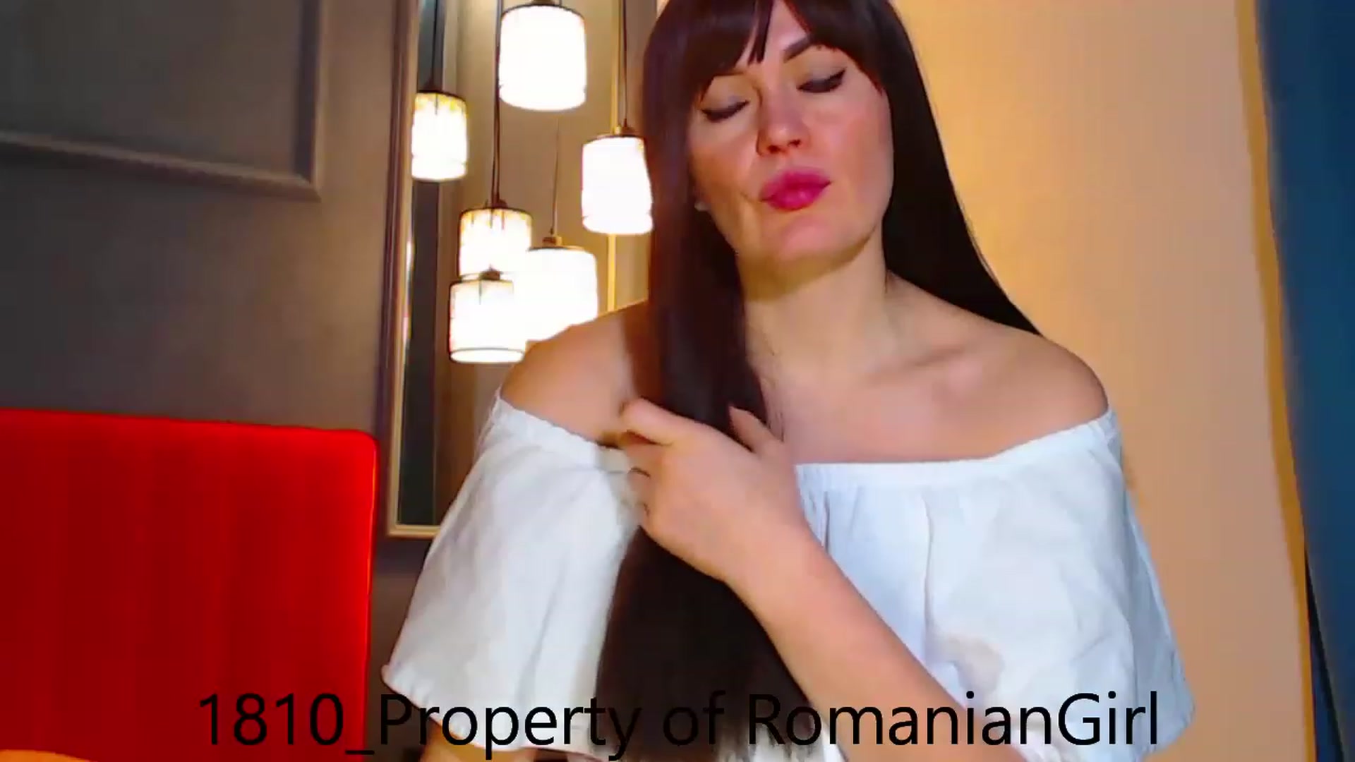 Gallery image thumbnail from RomanianGirl's myfreecams stream on, 10/18/2023, 15:48 image 19 of 20
