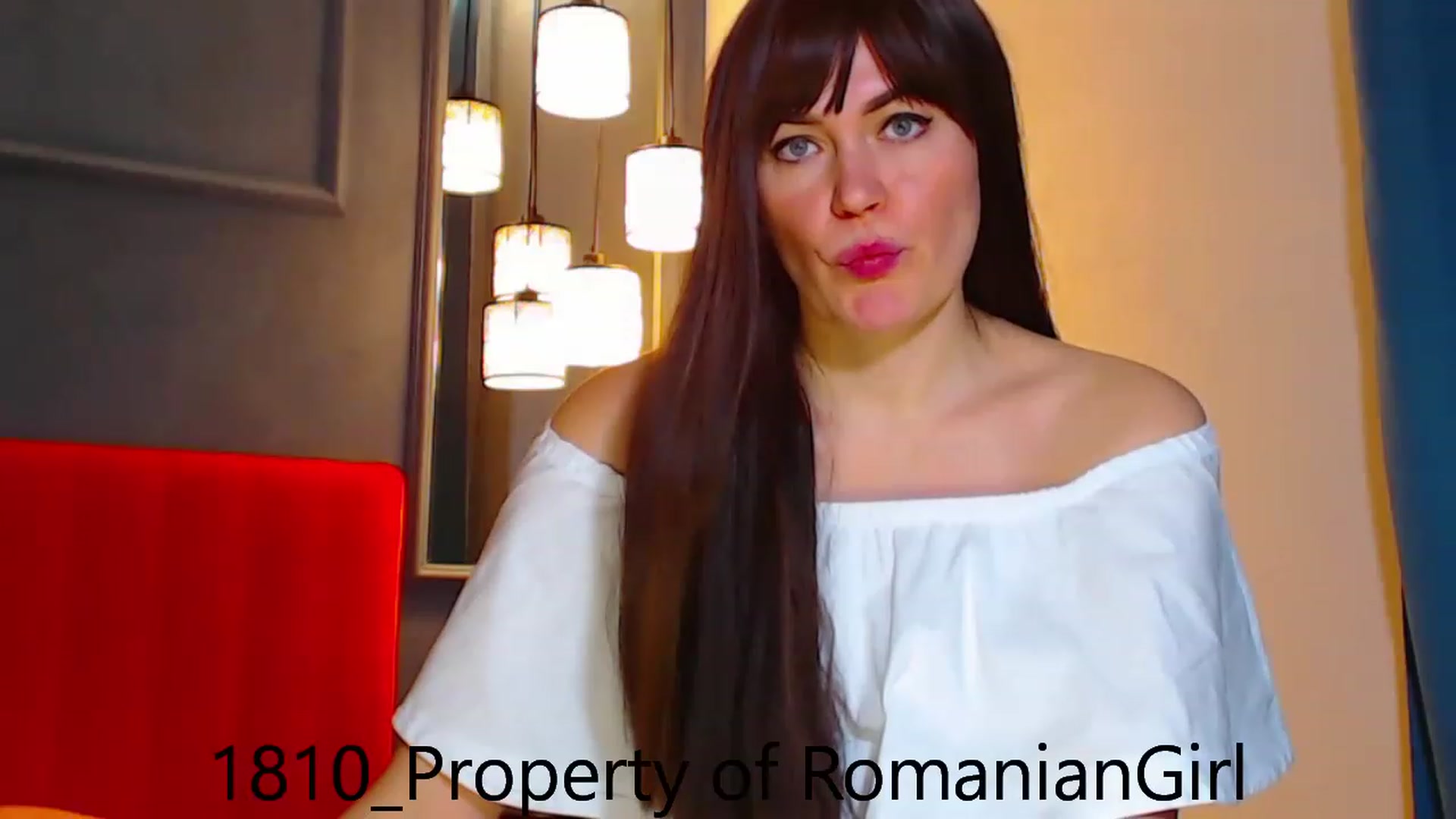 Gallery image thumbnail from RomanianGirl's myfreecams stream on, 10/18/2023, 15:48 image 11 of 20