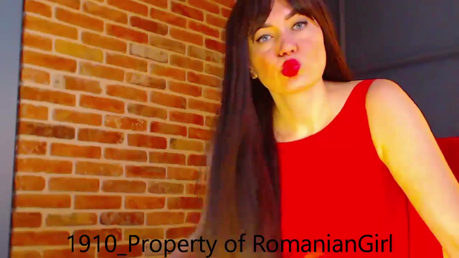 Gallery image thumbnail from RomanianGirl's myfreecams stream on, 10/19/2023, 12:05 image 10 of 20