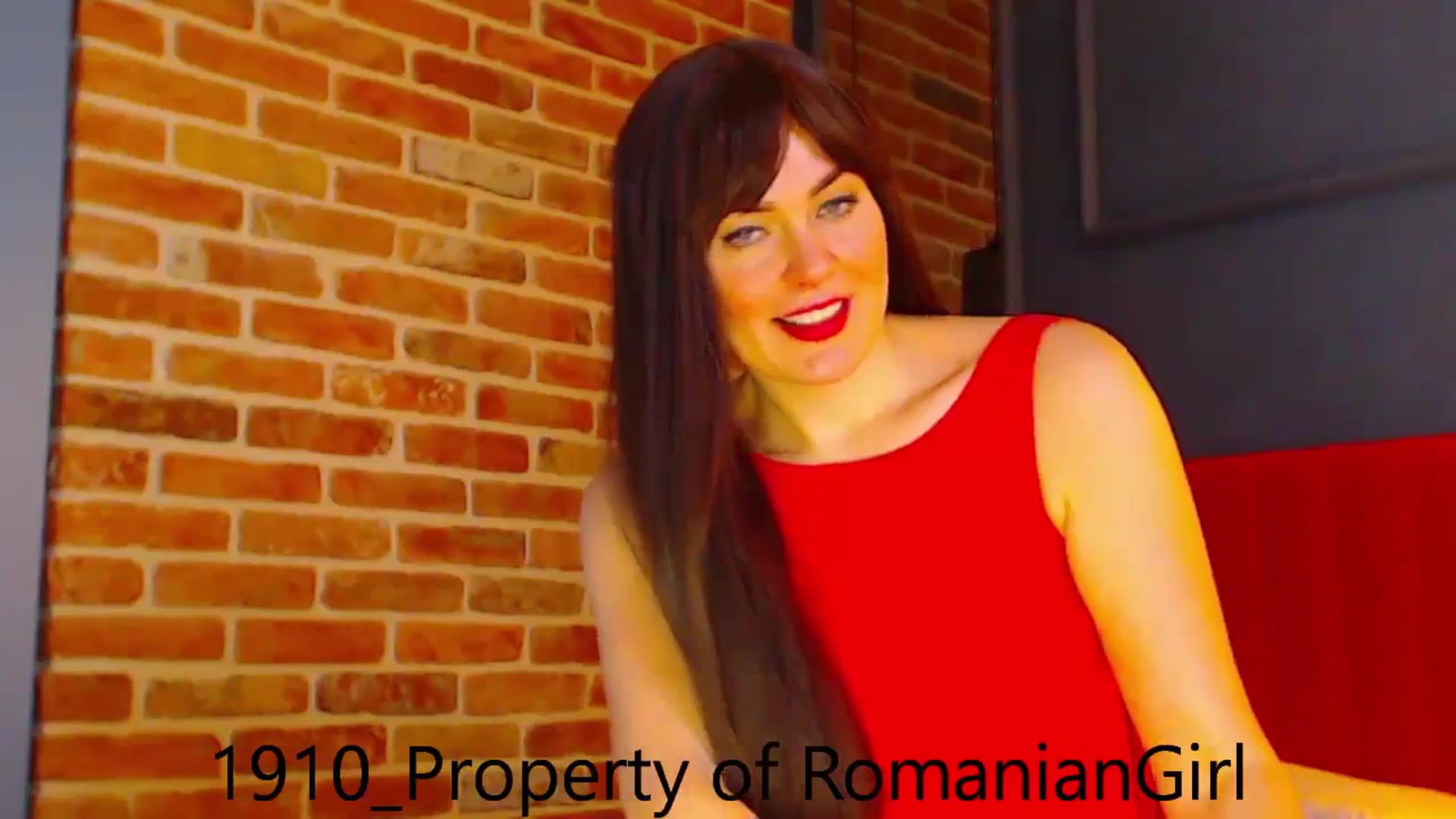 Gallery image thumbnail from RomanianGirl's myfreecams stream on, 10/19/2023, 12:05 image 15 of 20