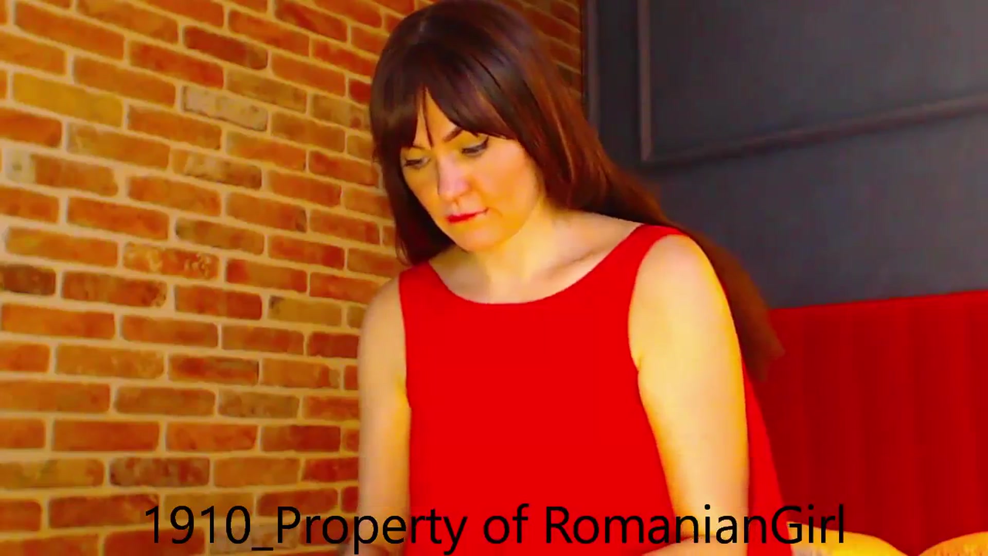 Gallery image thumbnail from RomanianGirl's myfreecams stream on, 10/19/2023, 13:12 image 7 of 20