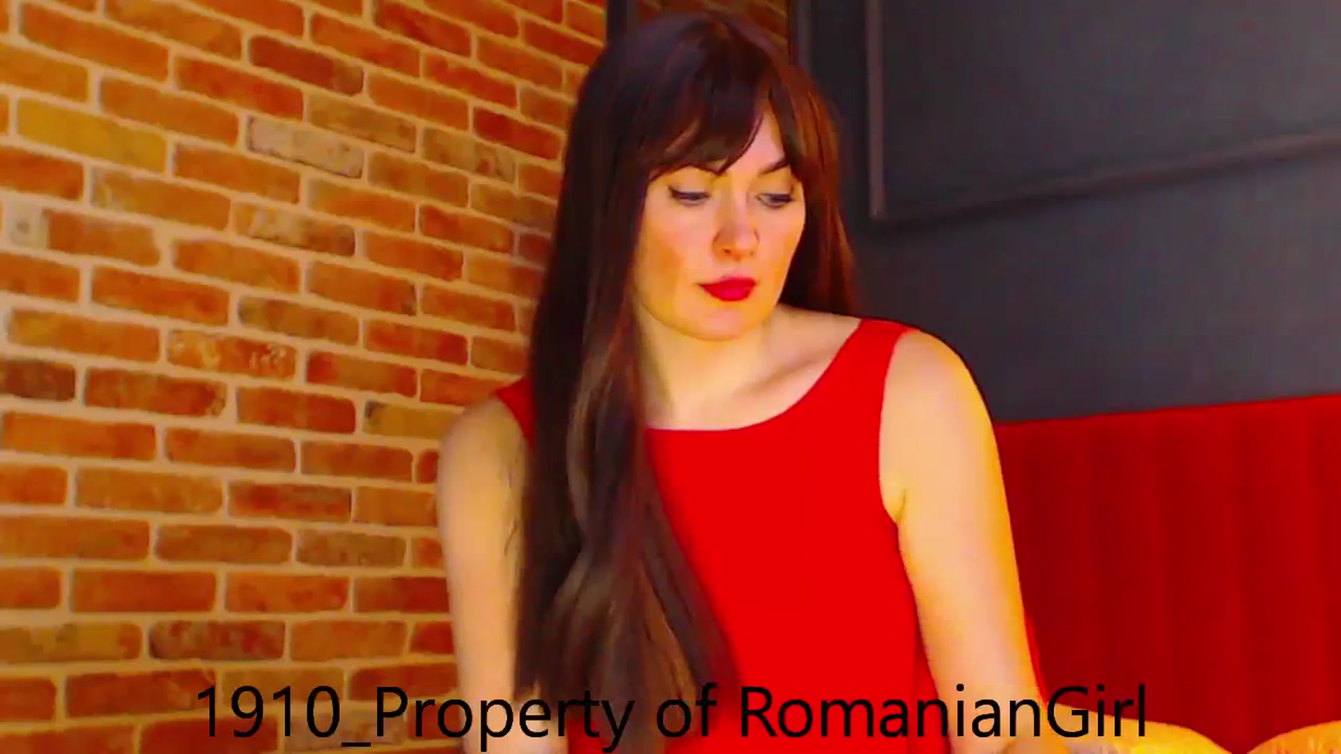 Gallery image thumbnail from RomanianGirl's myfreecams stream on, 10/19/2023, 13:12 image 16 of 20