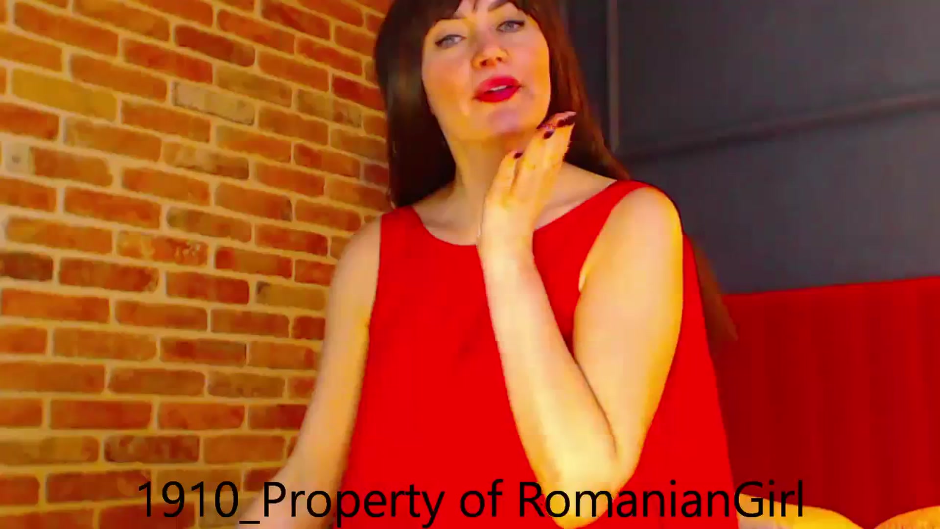 Gallery image thumbnail from RomanianGirl's myfreecams stream on, 10/19/2023, 13:12 image 5 of 20