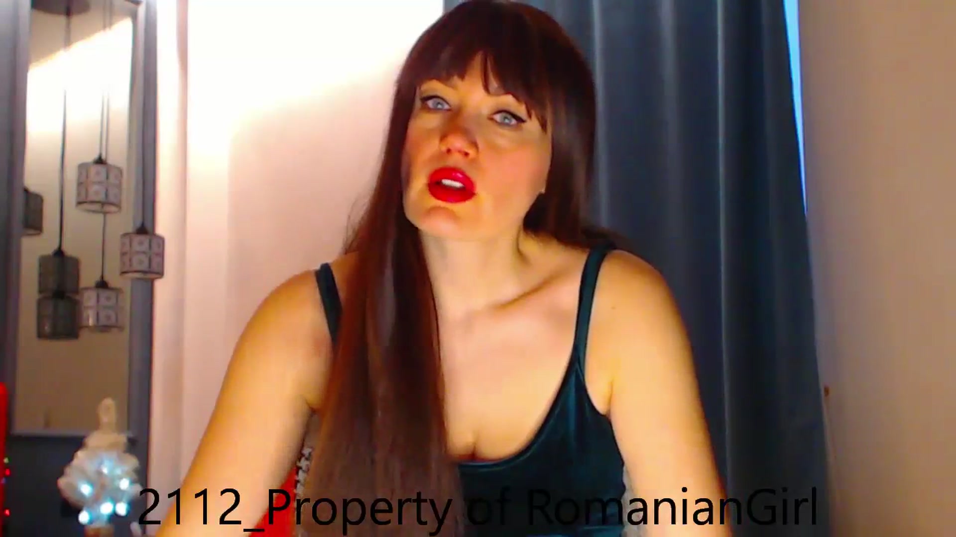 Gallery image thumbnail from RomanianGirl's myfreecams stream on, 12/21/2023, 13:46 image 4 of 20