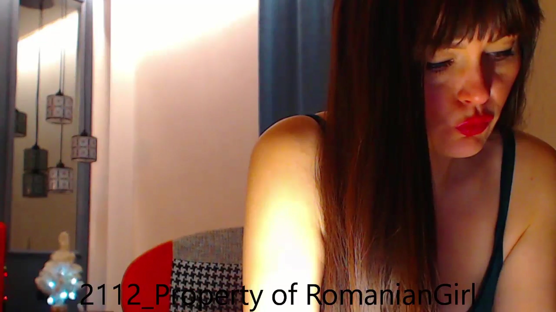 Gallery image thumbnail from RomanianGirl's myfreecams stream on, 12/21/2023, 15:24 image 2 of 20