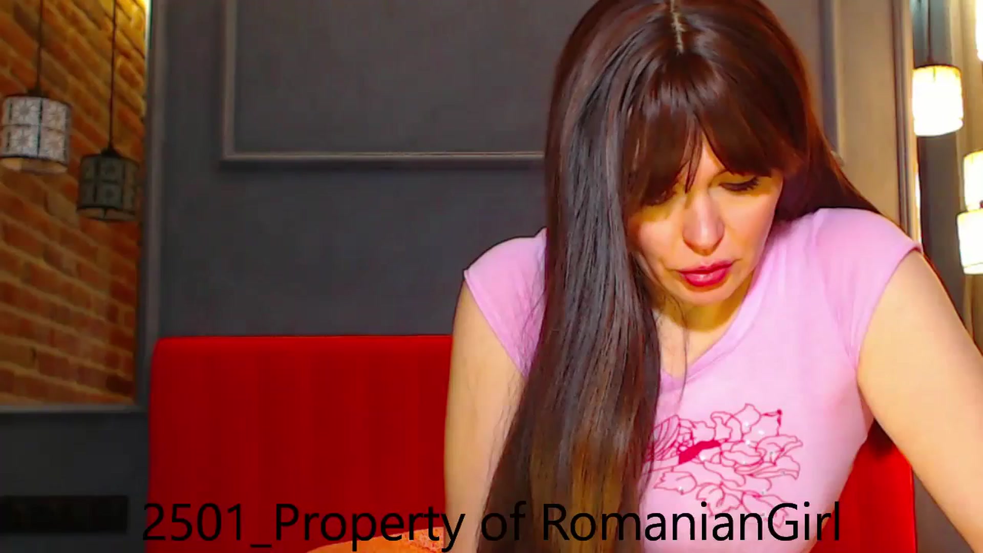 Gallery image thumbnail from RomanianGirl's myfreecams stream on, 01/25/2024, 15:52 image 12 of 20